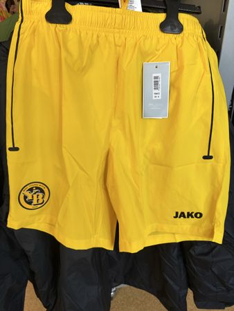 YB Bern Jako Shorts Gelb, Grösse M, Neu mit Etikett!