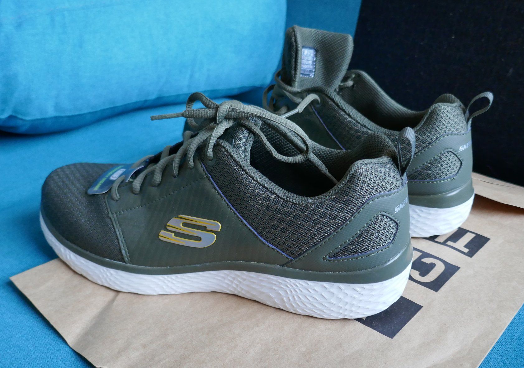 Skechers Scarpe da uomo: Skechers – Nuovo e nell'imballaggio originale da Zollikofen venduto da Willmac 3