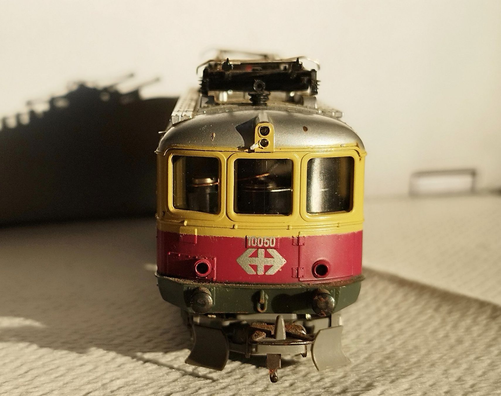 Lima Modellini di ferrovie: Lima H0 E-Lok BR 10050 SBB Gleichstrom Analog OVP – Usato da Urtenen-Schönbühl venduto da Kernbeisser25 2