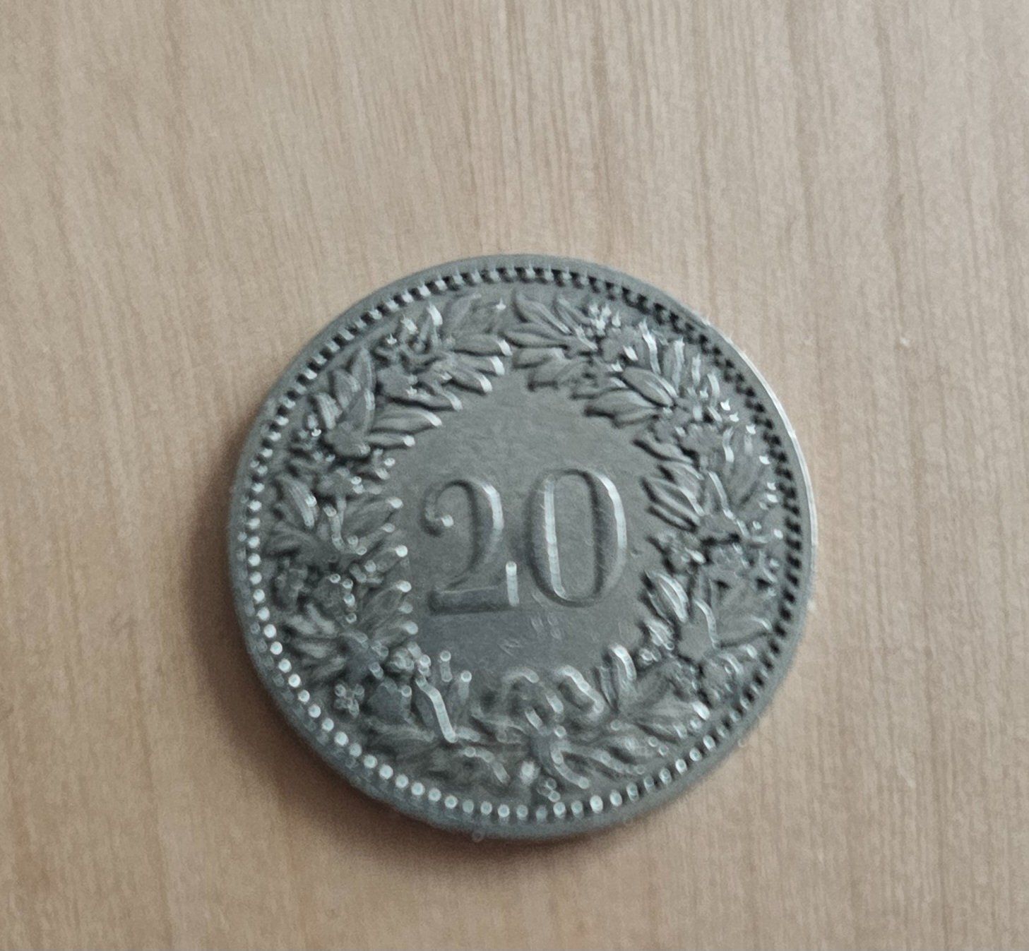 Toutes les monnaies: Pièce de 1.- argent 1928 + 20ct 1893 – D'occasion à Etoy par angi020 6