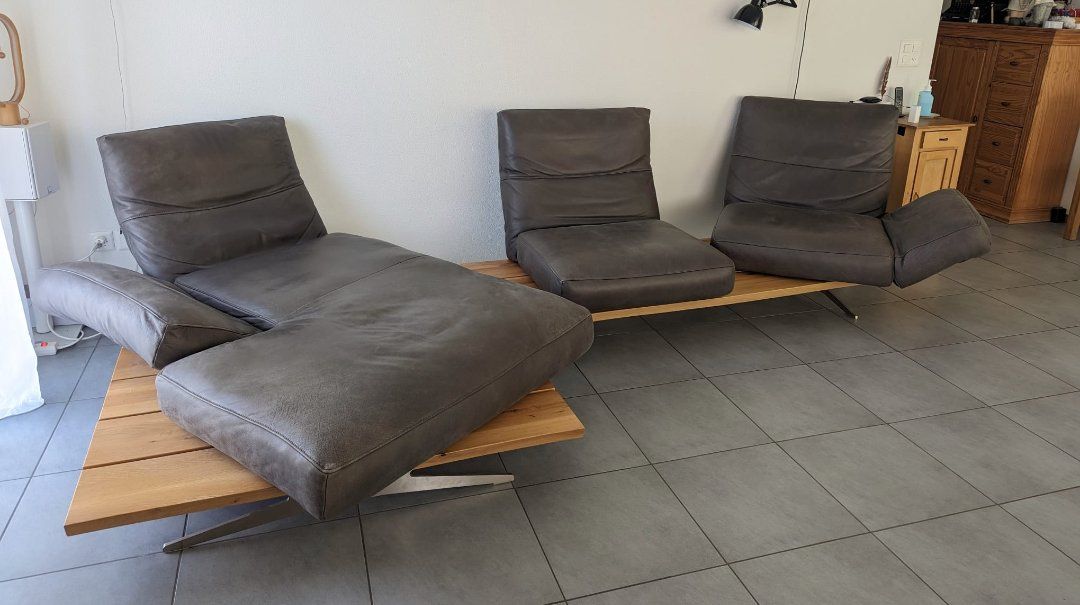 Sofas: Superspezielles Echtleder Ecksofa – Gebraucht aus Oftringen von Schaninb