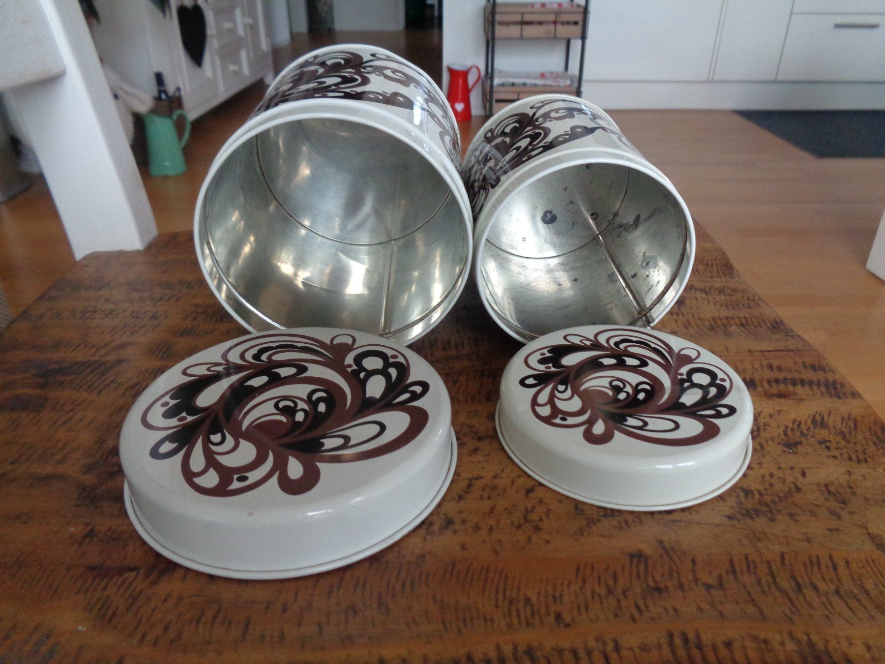 Pots: Blechdose (n) 2 Stk. – D'occasion à Hägglingen par Orysen 1