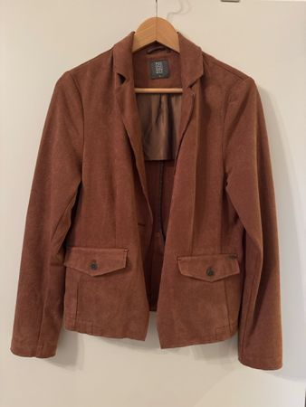 Nile Blazer