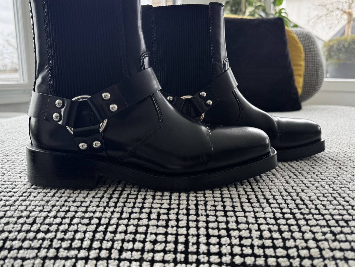 Chaussures femmes: Santiag bottines - 39 - cuir – Neuf (Voir description) à La Sarraz par Marina213
