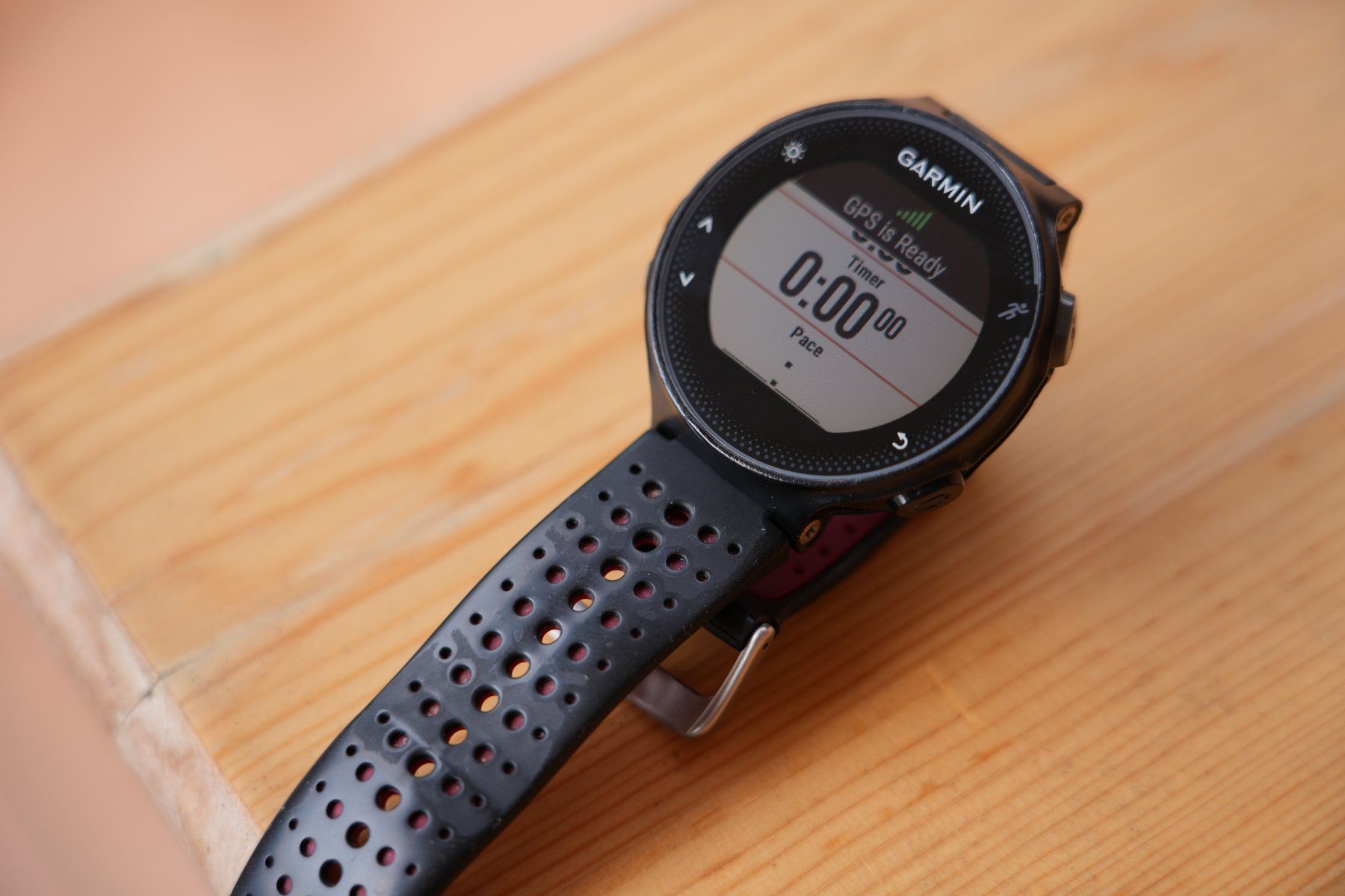 Garmin Smartwatch: Garmin Forerunner 235 + Originalverpackung – Gebraucht aus Zürich von