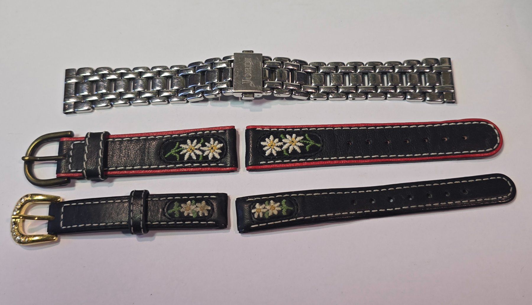 Bracciali & Braccialetti: 3 Stk. Armbänder Michel Jordi NEU – Usato da Ennetbürgen venduto da 50shafali53