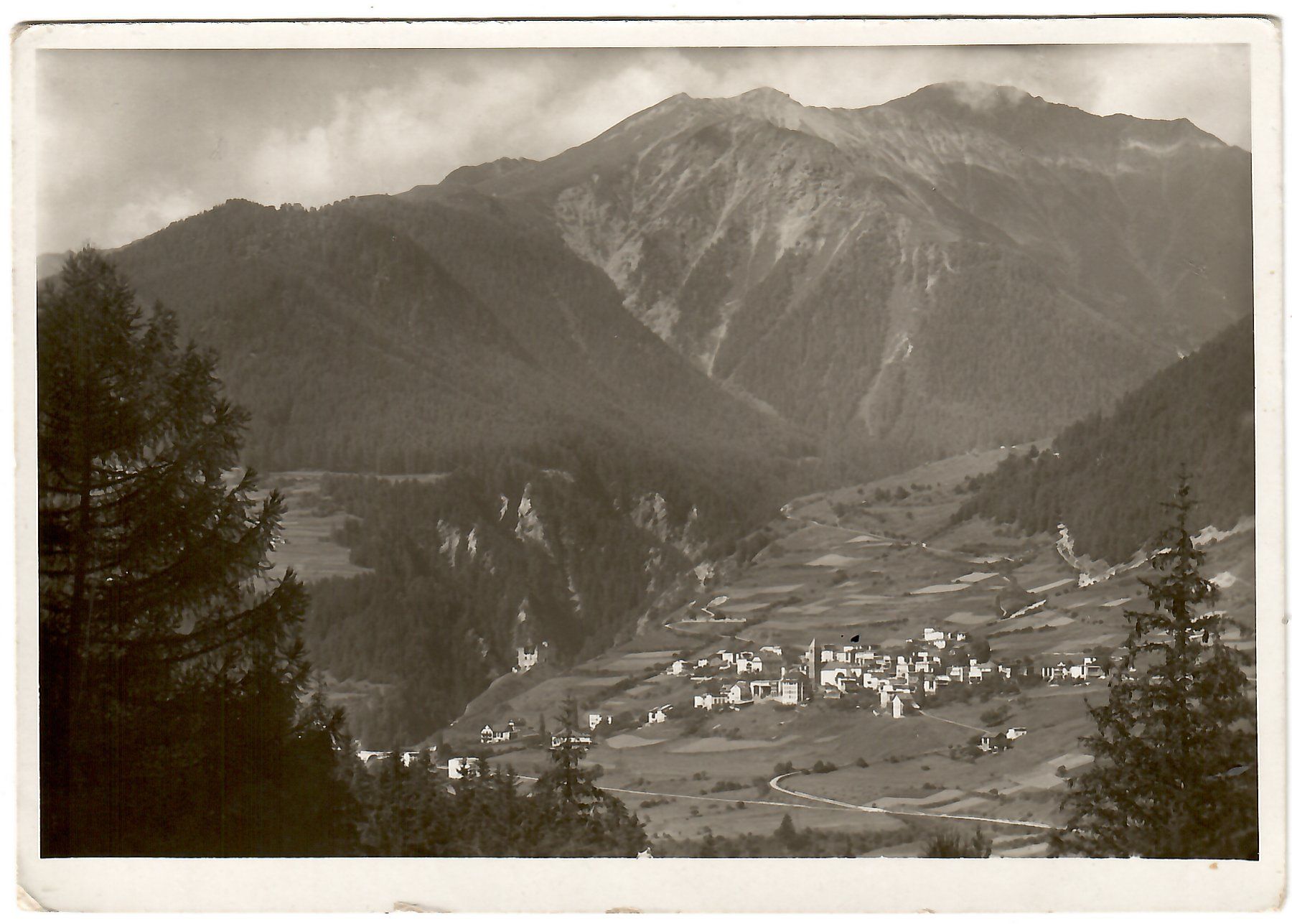Cartes postales: Ansichtskarte Ramosch  cun Chastè Tschanüff – D'occasion à Kerns par etma3