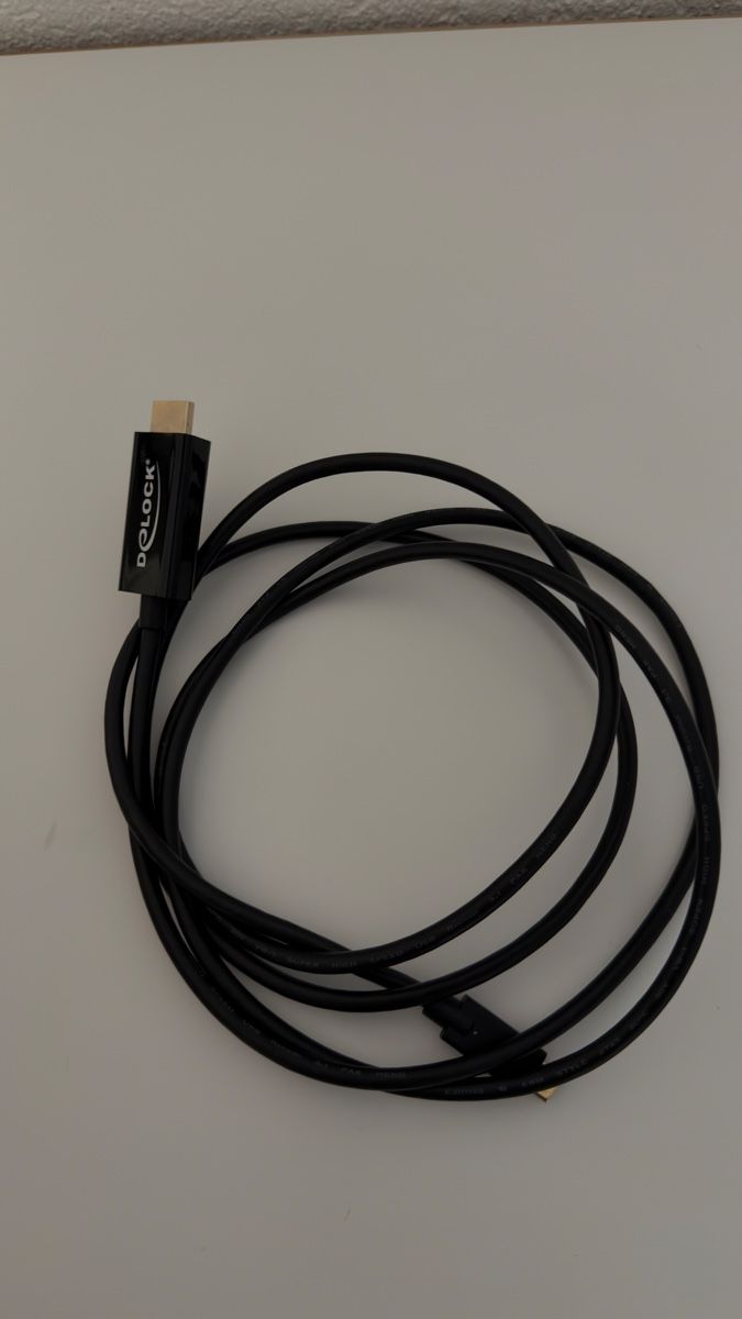 Cavi: USB C à HDMI 2M – Nuovo (secondo la descrizione) da Vevey venduto da diogodasilva_