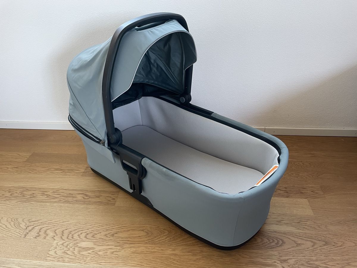 Thule Carrozzine: Thule Urban Glide 3 Bassinet – Usato da Luzern venduto da telemarkerL 1