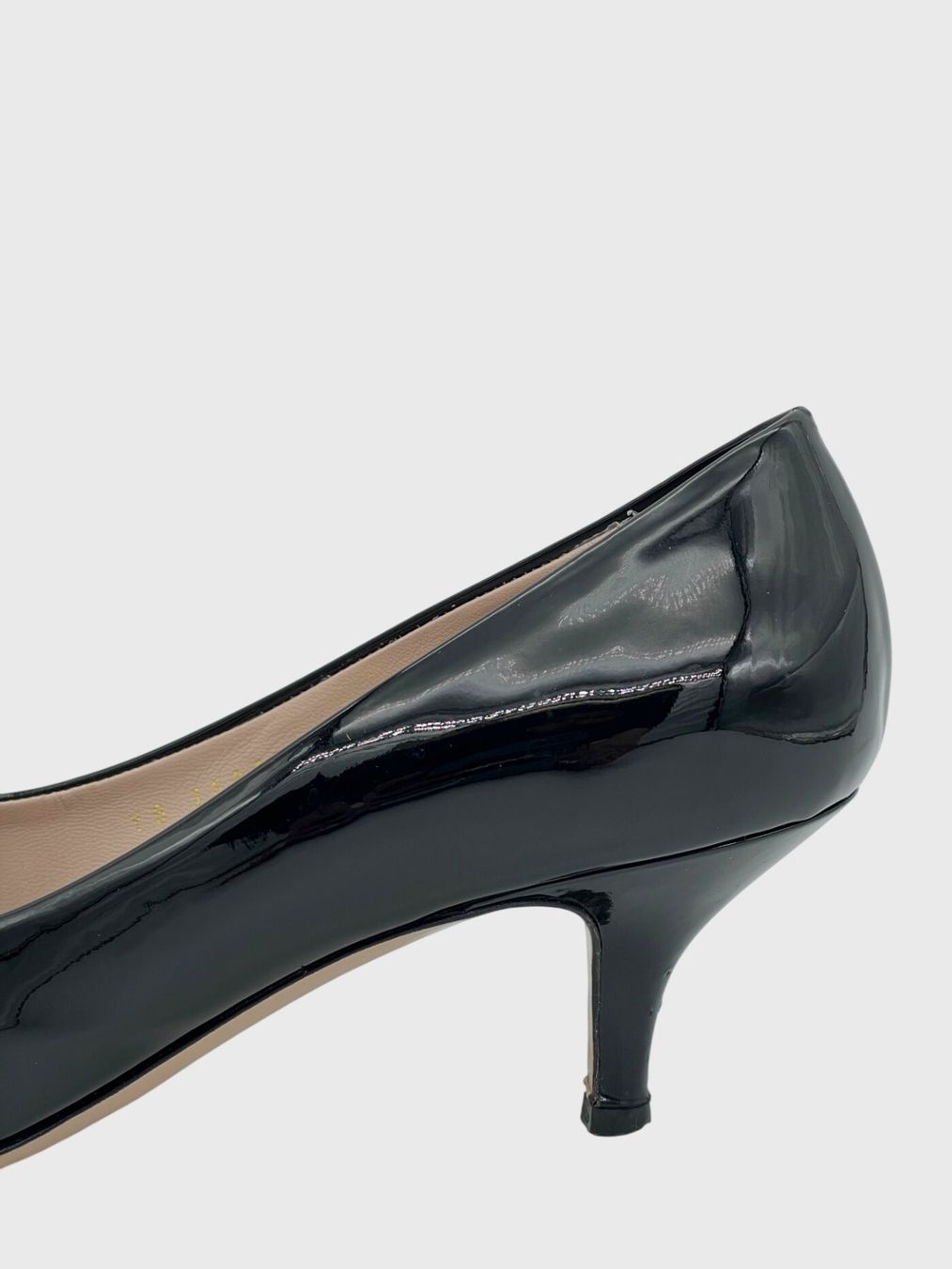 Salvatore Ferragamo Scarpe da donna: Salvatore Ferragamo Vara Pump EU 38 Schwarz – Usato da Zürich venduto da shoe_shop 3