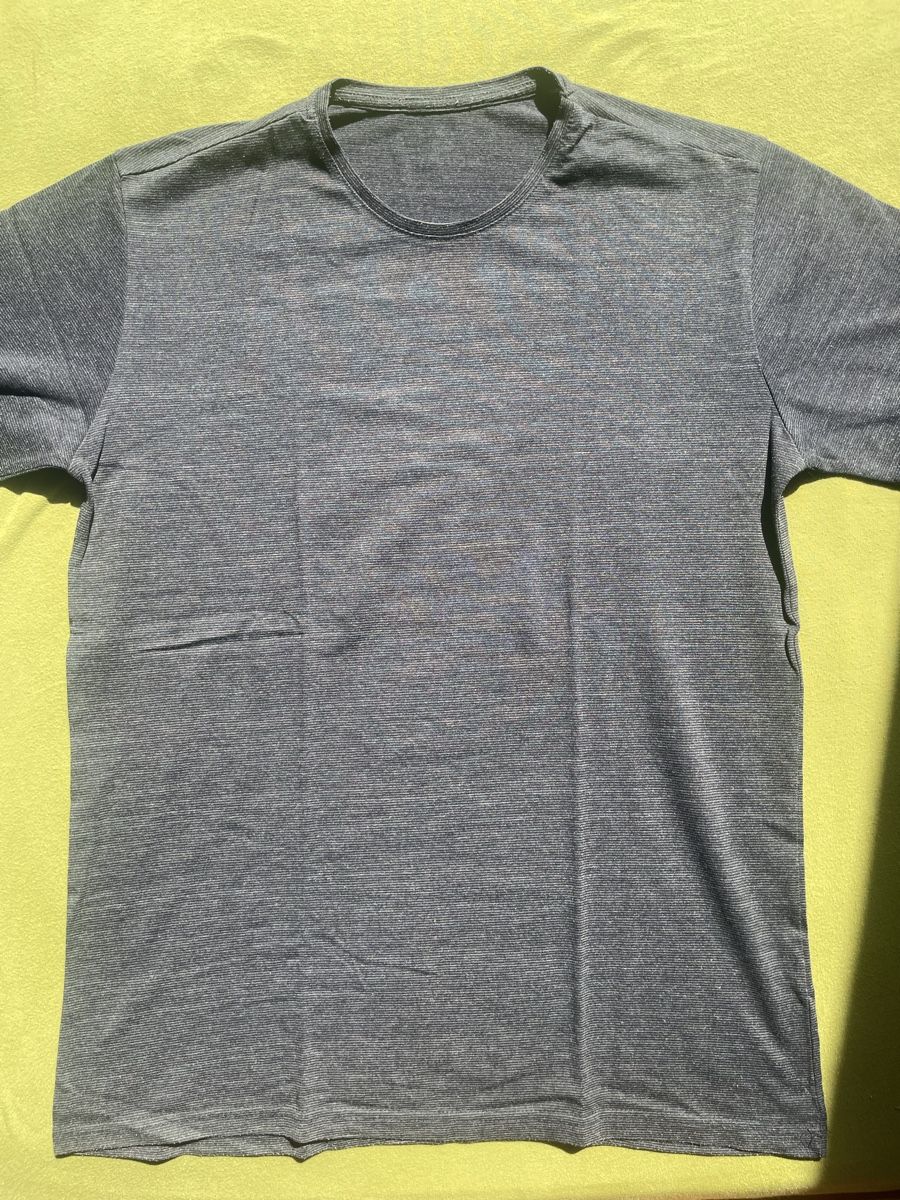 C&A T-shirt: Graue T-shirts, Grösse M/L – Usato da Stetten AG venduto da xe_k33 4