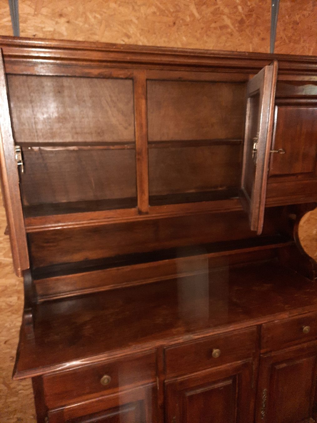 Credenze: Rustikales Buffet in Massivholz – Usato da Senèdes venduto da Mutzli52 1