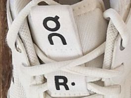 On The Roger Sneaker weiss Gr. 38