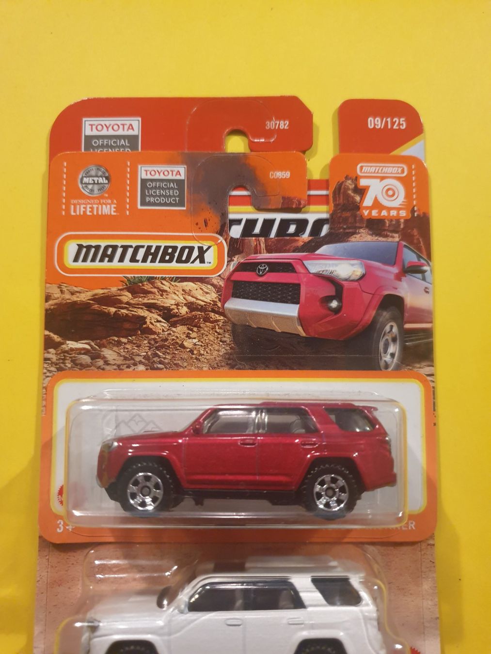 Matchbox Modellini d'auto: 2 x Matchbox TOYOTA 4RUNNER – Nuovo e nell'imballaggio originale da Oftringen venduto da Rotor 2
