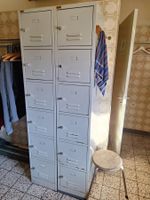 Garderobenschrank 2x