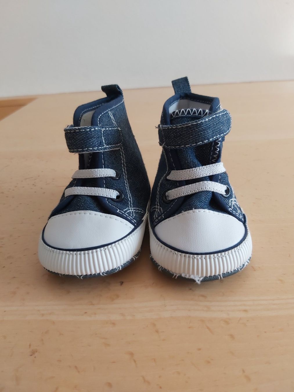 Scarpe per ragazzi: Baby schuh Gr 18/19 – Usato da Disentis/Mustér venduto da epa_862v
