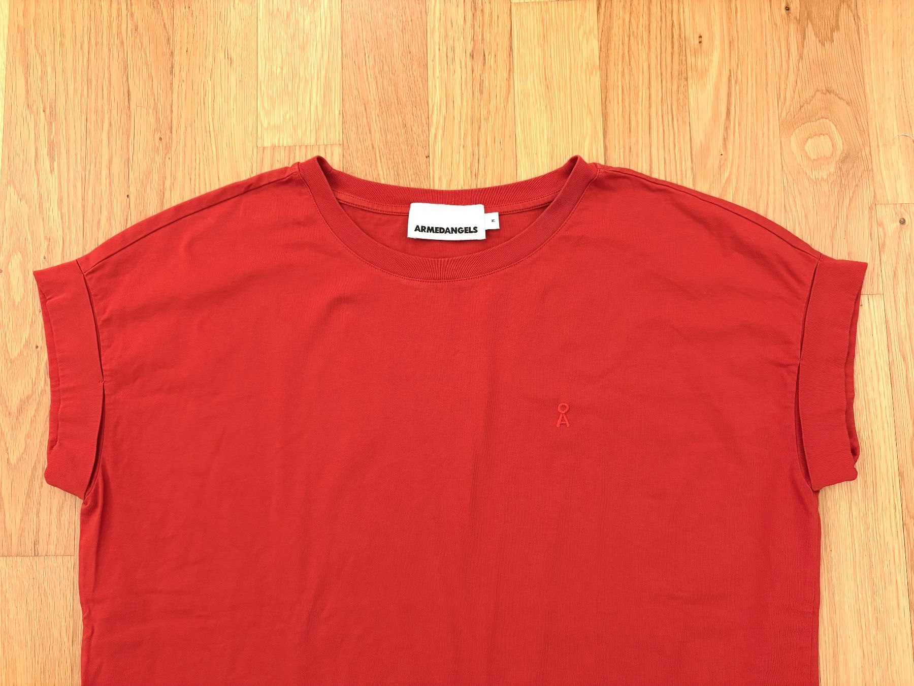 Armedangels T-shirt: ARMEDANGELS - Rotes Shirt in Grösse M – Usato da Zürich venduto da cassandra1504 1