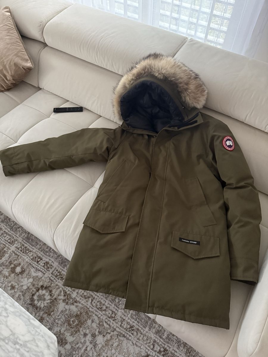 Giacche: Canada Goose Winterjacke Parka, , Gr. M – Usato da Holderbank AG venduto da CH-Holderbank