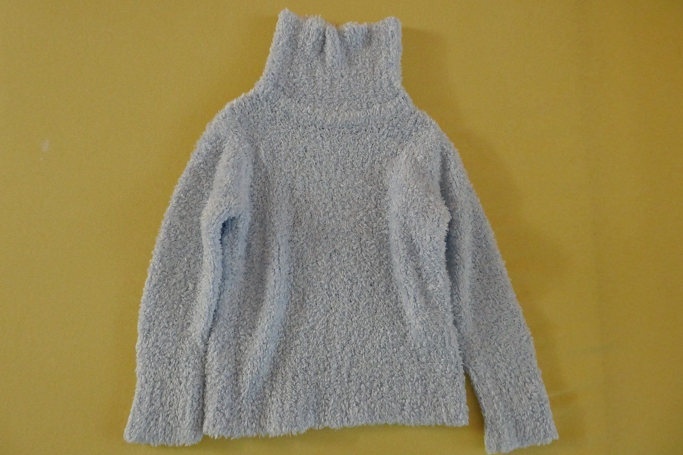 Pullover & Sweatshirts: Kuscheliger Pullover / Pulli, Gr. 104 – Gebraucht aus Horgen von Feli39