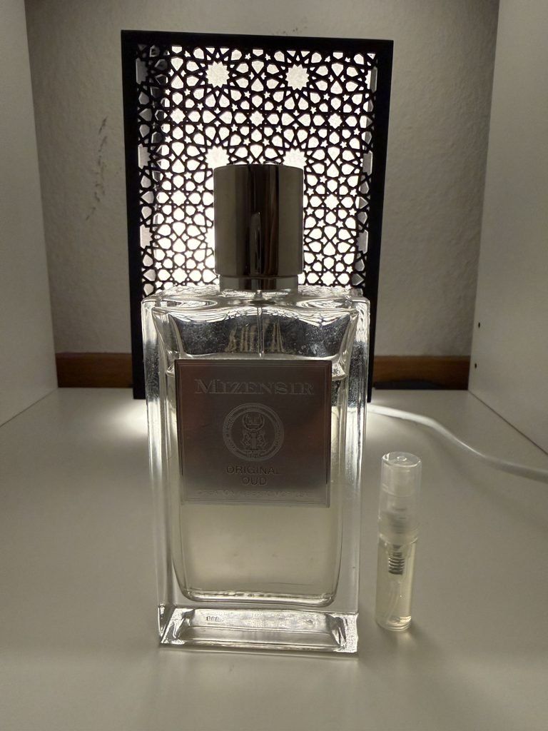 Profumi & Eau de Toilette: Mizensir Original Oud décant 2 ml – Nuovo (secondo la descrizione) da Meyrin venduto da Al_Andulsi