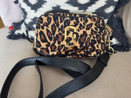 MARC JACOBS The Softshot Small Leopard Print Crossbody