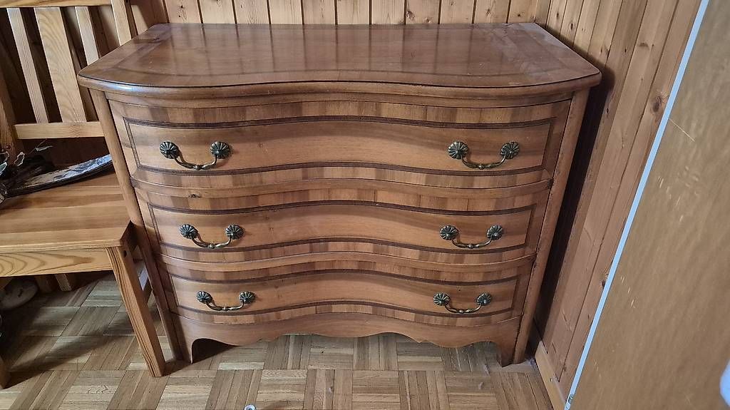 Commodes: Commode – D'occasion à Lutry par Labru 1