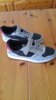 Schuhe Gr. 39
