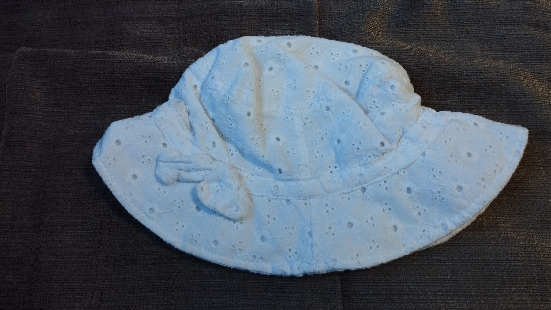 C&A Sonstige Mädchenkleider: Süsser Sonnenhut C&A Gr. 48-49 weiss Mädchen – Neu (gemäss Beschreibung) aus Wangs von Gabrill