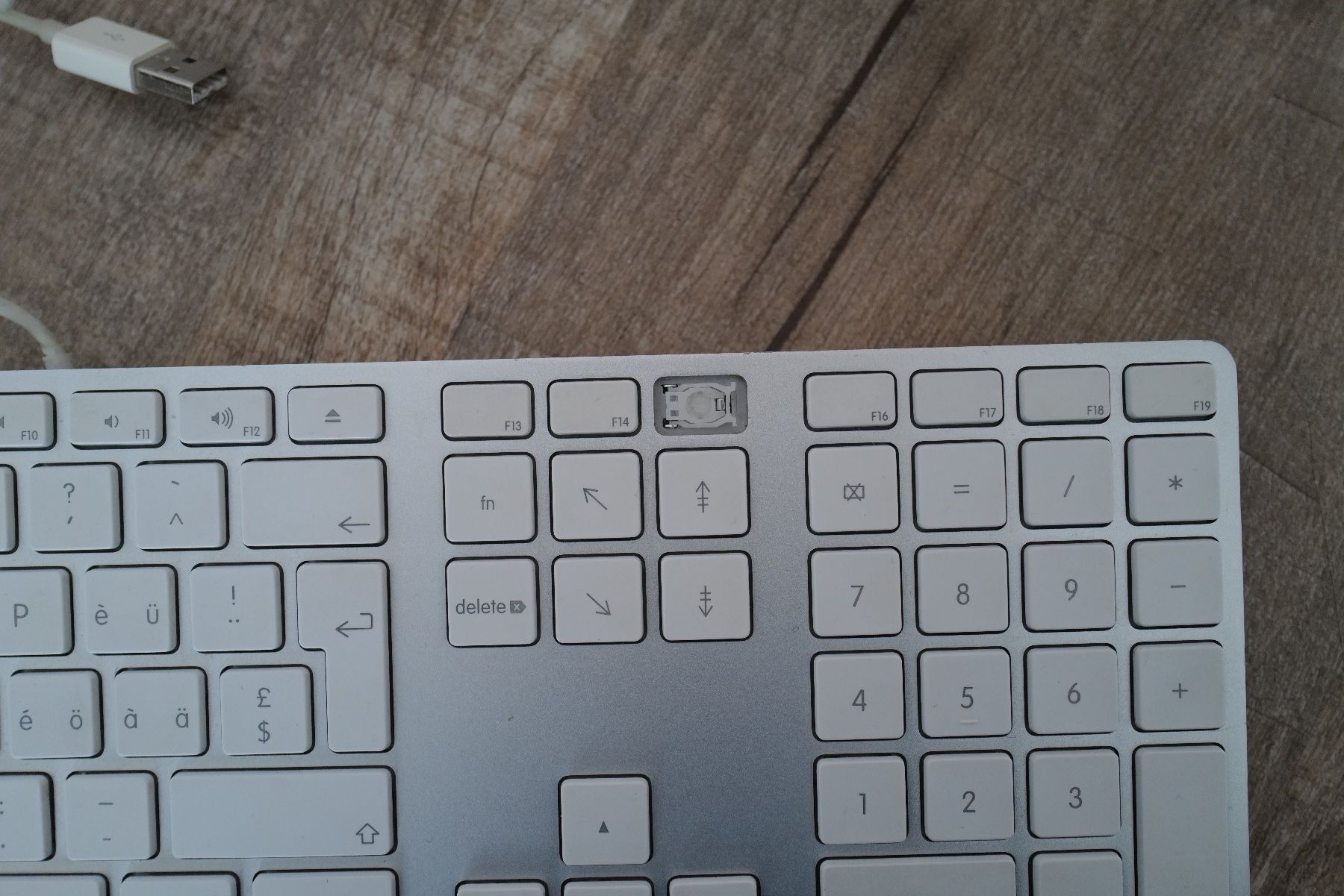 Apple PC: schöner iMac 21,5-Zoll – Usato da Port venduto da hgn1 7