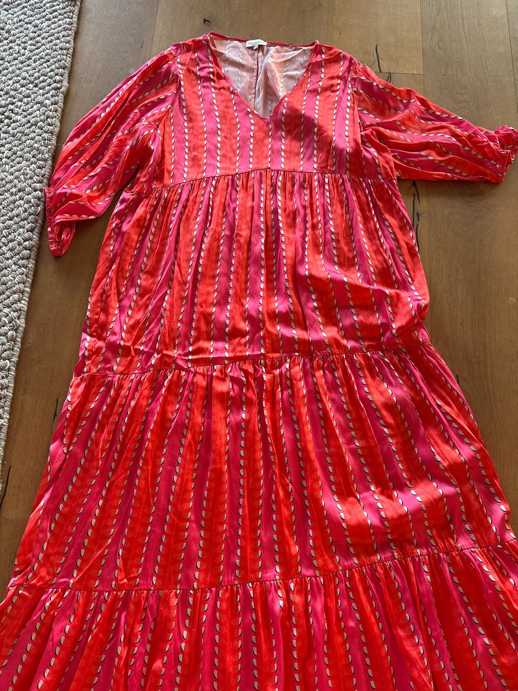 Dea Kudibal Vestiti: Dea Kudibal Seidenkleid – Nuovo (secondo la descrizione) da Kriens venduto da Delvillano