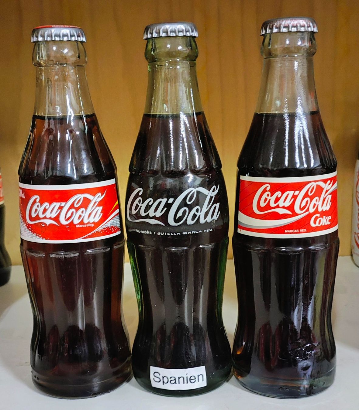 Coca-Cola Bottiglie: 3 alte Coca-Cola Flaschen aus Spanien – Usato da Pfäffikon ZH venduto da Colacity