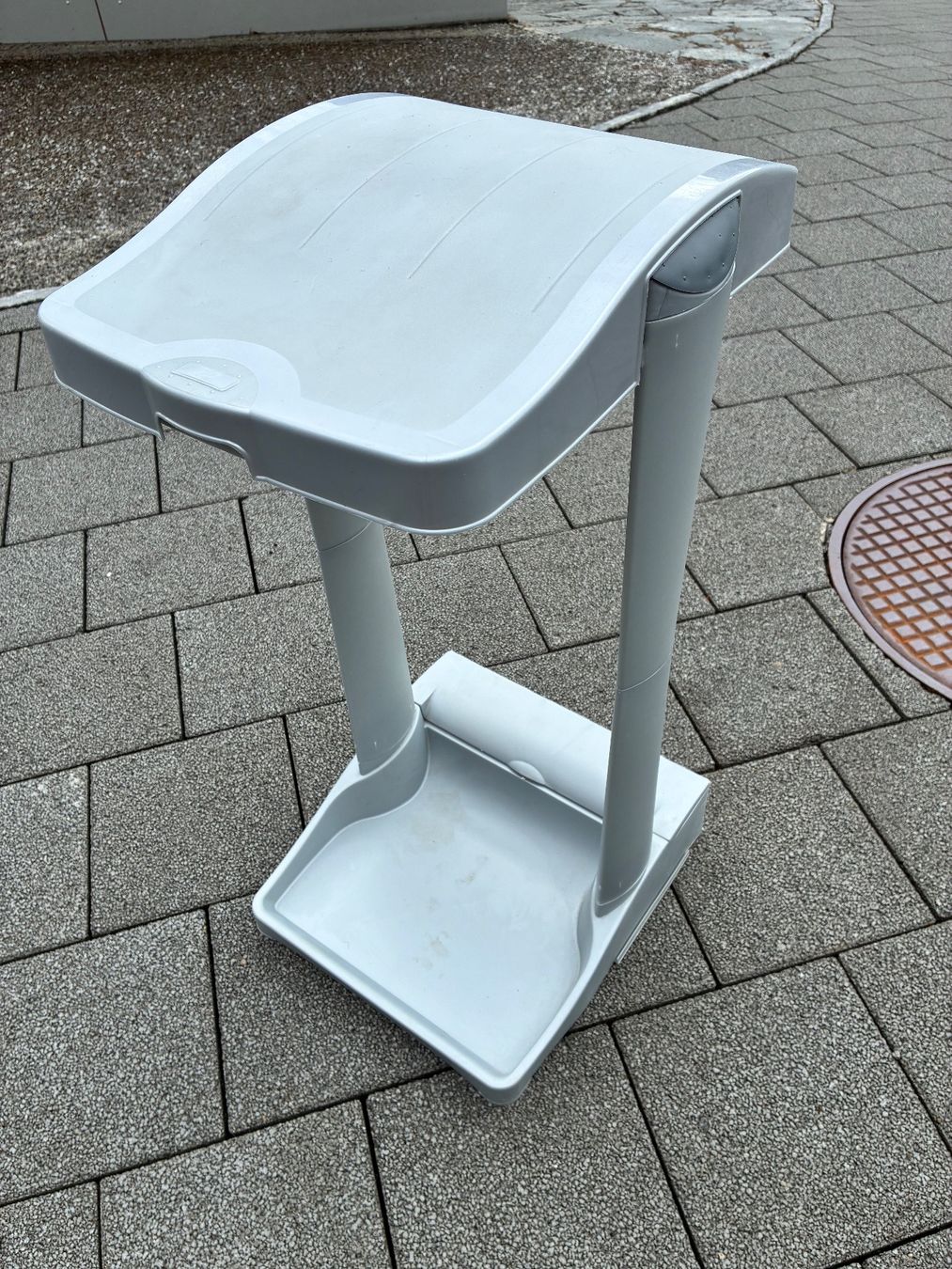 Cestini per rifiuti: Kehricht Sackhalter, 60 Liter – Usato da Horw venduto da adler65 2