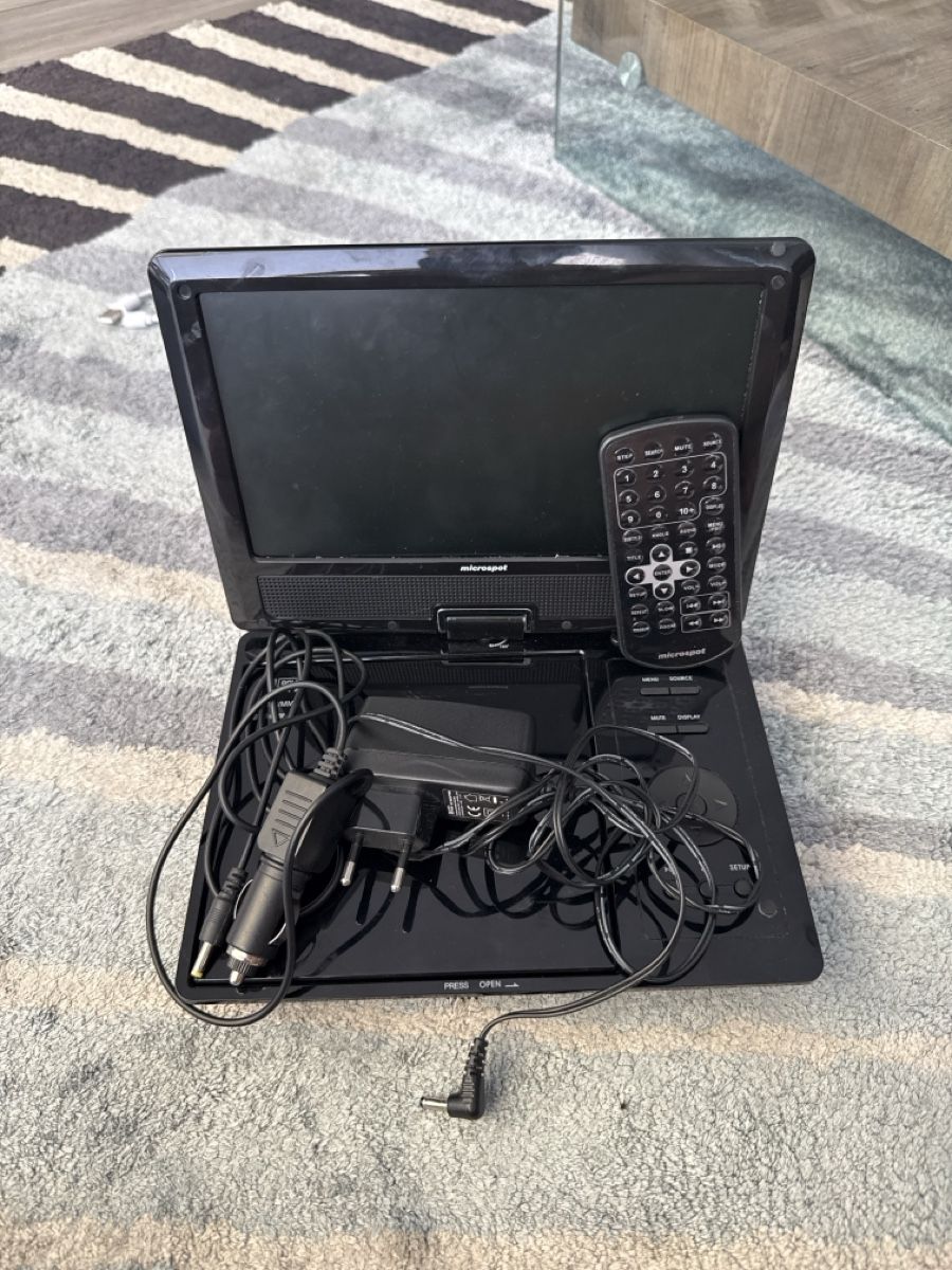 Monitor: Lecture dvd avec écran  – Usato da Genève venduto da ono_f8gl 2