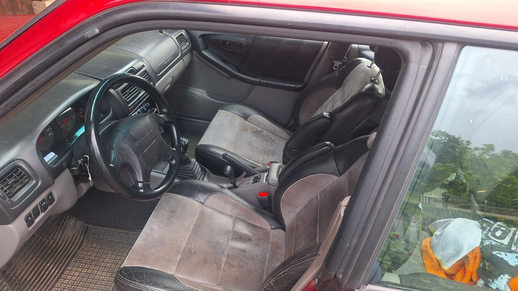 Subaru Autos: Subaru Forester 2.0 (SF) – Gebraucht aus Eiken von ale_k5j8 4
