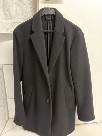 Mantel Zara schwarz Grösse M in gutem Zustand
