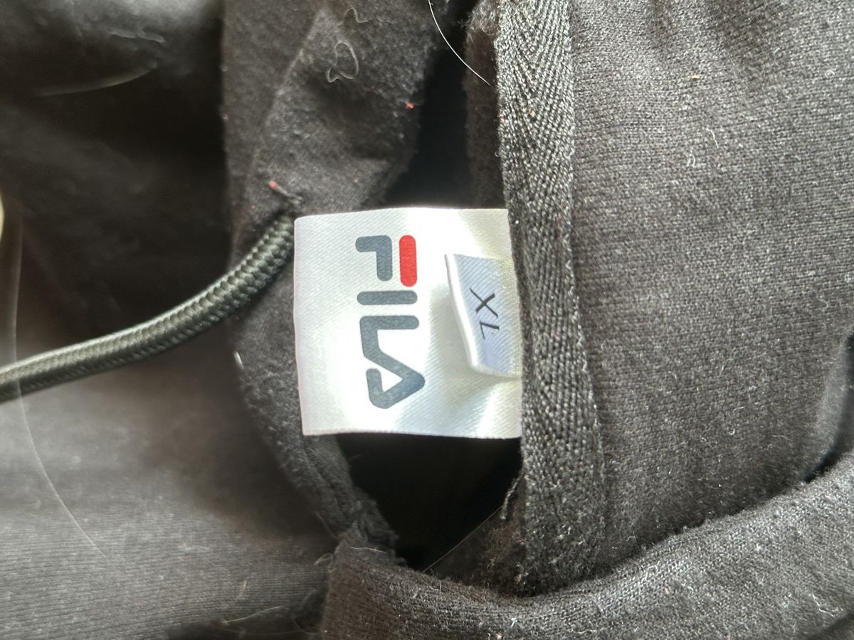 Fila Pullover & Sweatshirts: Fila Pullover Schwarz Grösse XL guter Zustand – Gebraucht aus Wohlen AG von jes_9c79 3