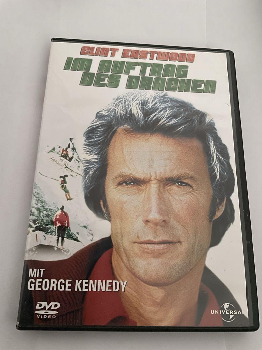 Tutti i DVDs: Im Auftrag Des Drachens – Usato da Winterthur venduto da Cobraforce