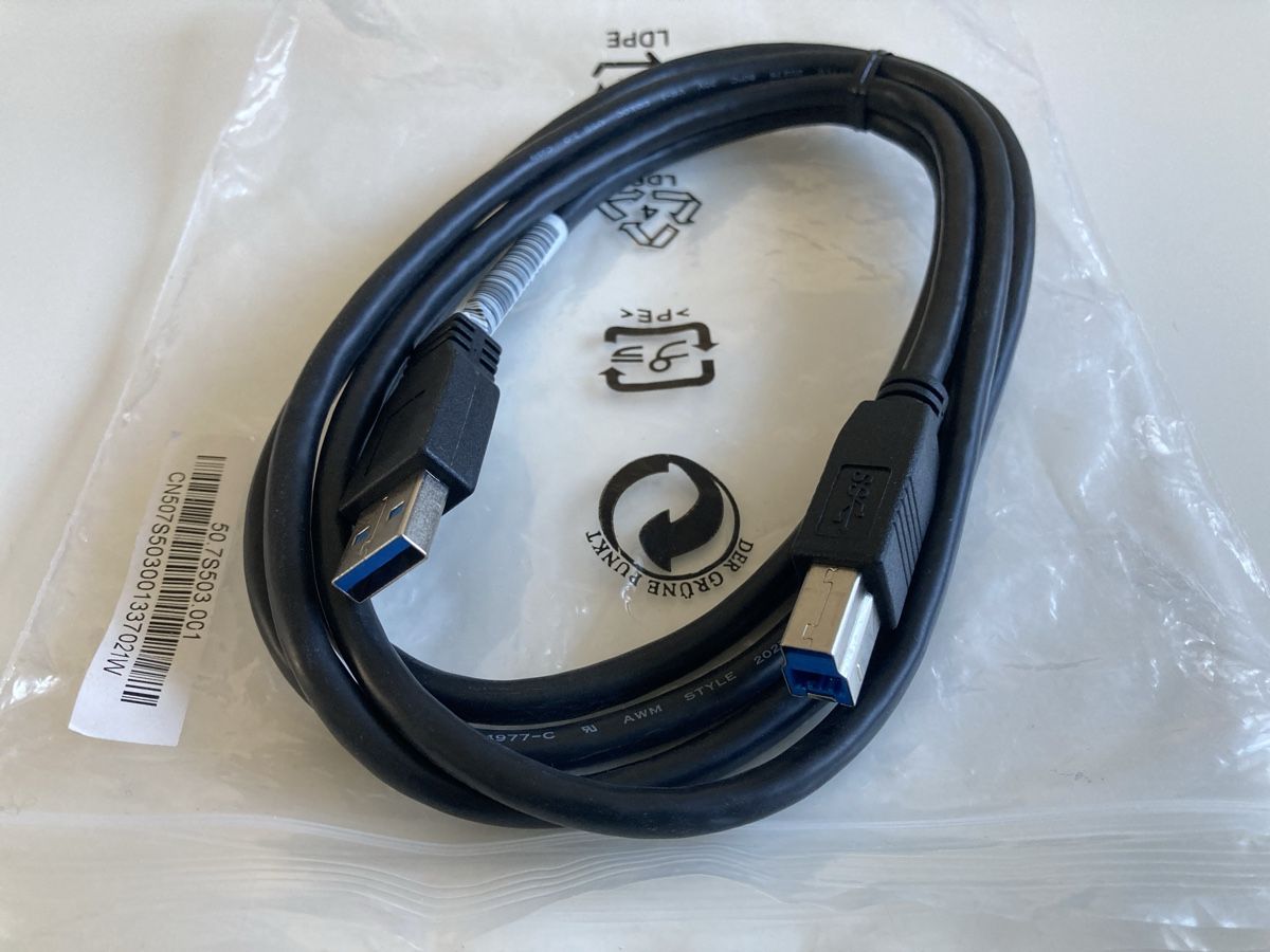Cavi: Cable USB 3.0 - Transfert Rapide et Efficace - Neuf ! – Nuovo (secondo la descrizione) da Biel/Bienne venduto da almercaa 1