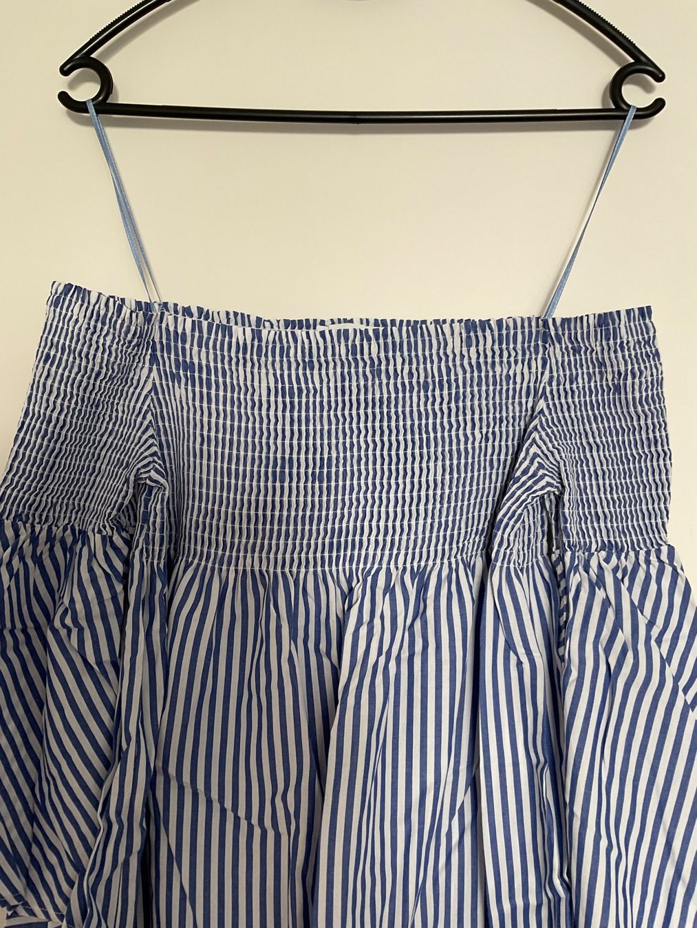 Zara Vestiti: ZARA schulterfreies Sommerkleid – Nuovo (secondo la descrizione) da Luzern venduto da Miausie 1
