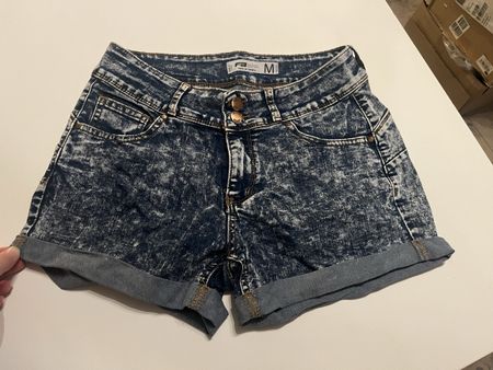 Jeans Shorts, kurze Hose, Sommer, Gr. M, neuwertig