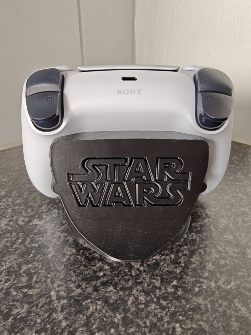 Controller: Playstation 5 Controller Ständer Darth Vader - Nur Ständer! – Nuovo (secondo la descrizione) da Bassersdorf venduto da Suissedy 4