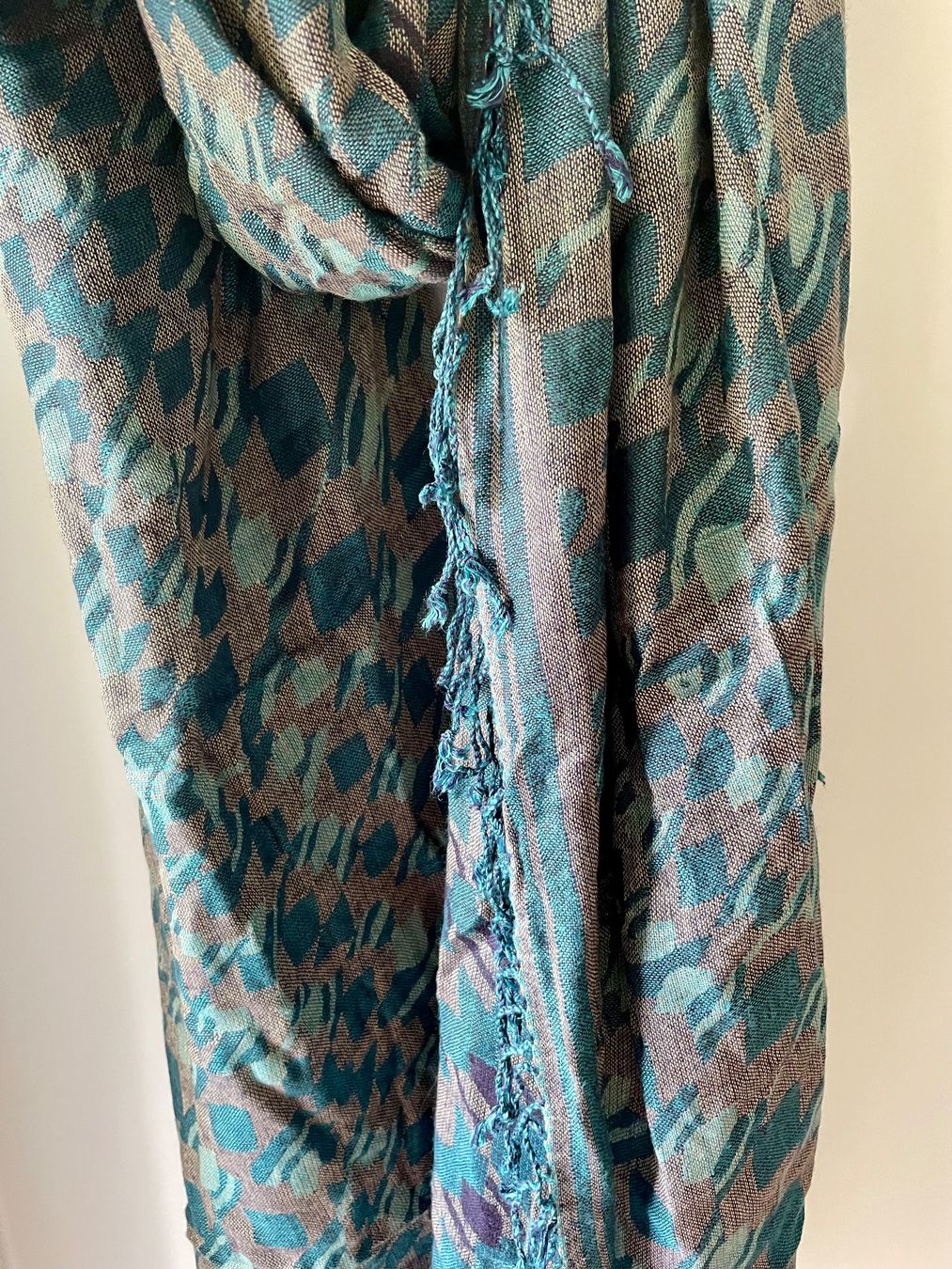 Foulard & Sciarpe: Schöner, großer Schal – Usato da Zug venduto da mon_8wg6 4