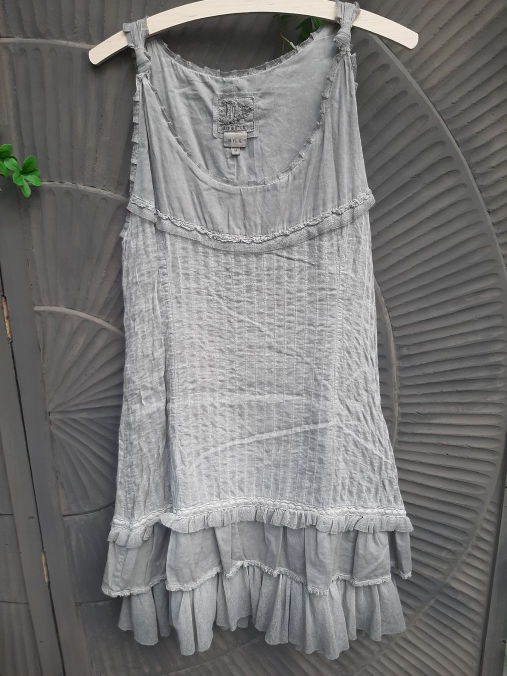 Nile Kleider: wunderschönes romantisches Nile Kleid M grau – Gebraucht aus Bern von Preloved_NILE_4.Sale 1