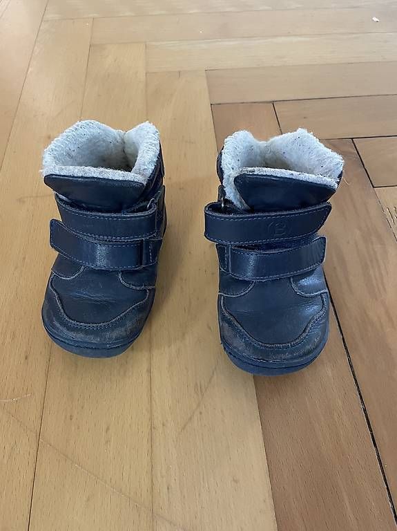 Scarpe per ragazzi: Blifestyle Gr. 23 – Usato da Schaffhausen venduto da paraula