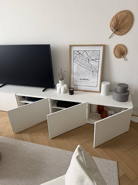 Mobili TV: Ikea Besta TV Möbel weiss – Usato da Basel venduto da Ohschaumal 1