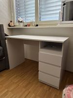 Arbeitstisch