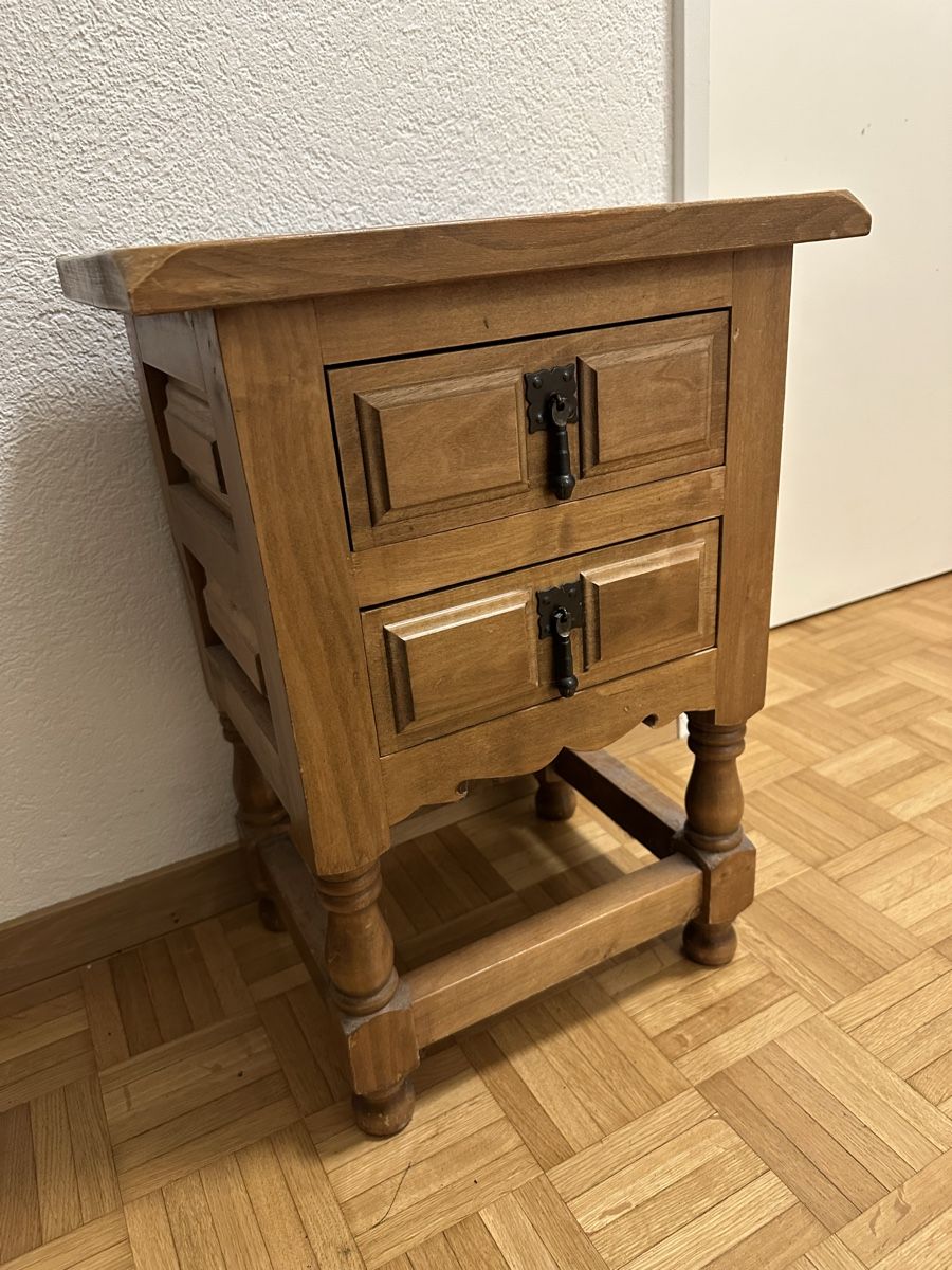 Tables: Tisch – D'occasion à Stäfa par Iketiw13