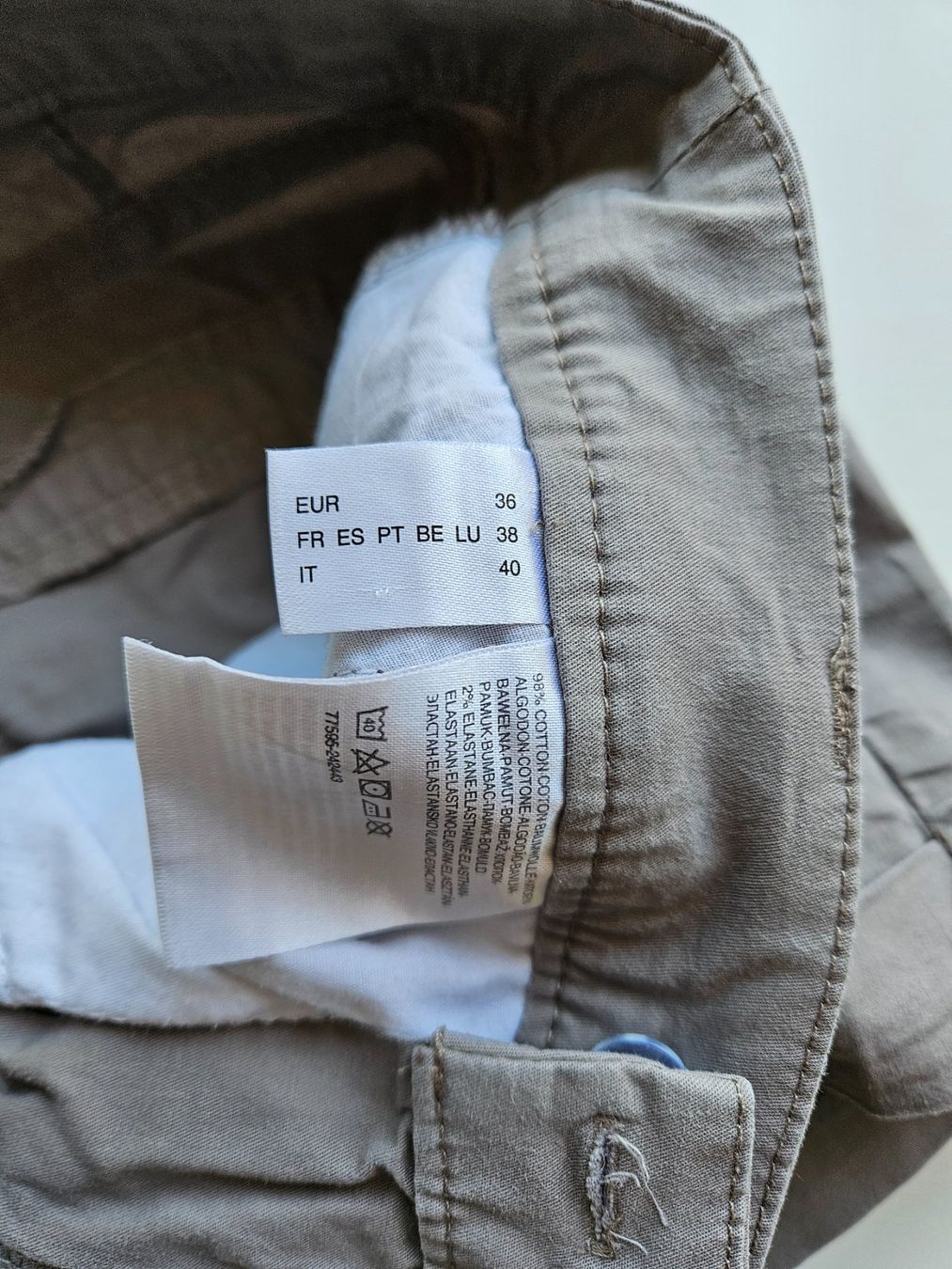 Pantaloni: Kurze Hose grau Gr.36 – Usato da Schaffhausen venduto da sabrina915 3