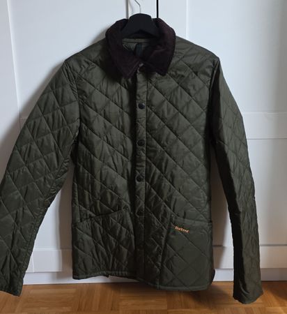 Giacca trapuntata Barbour verde oliva come nuova