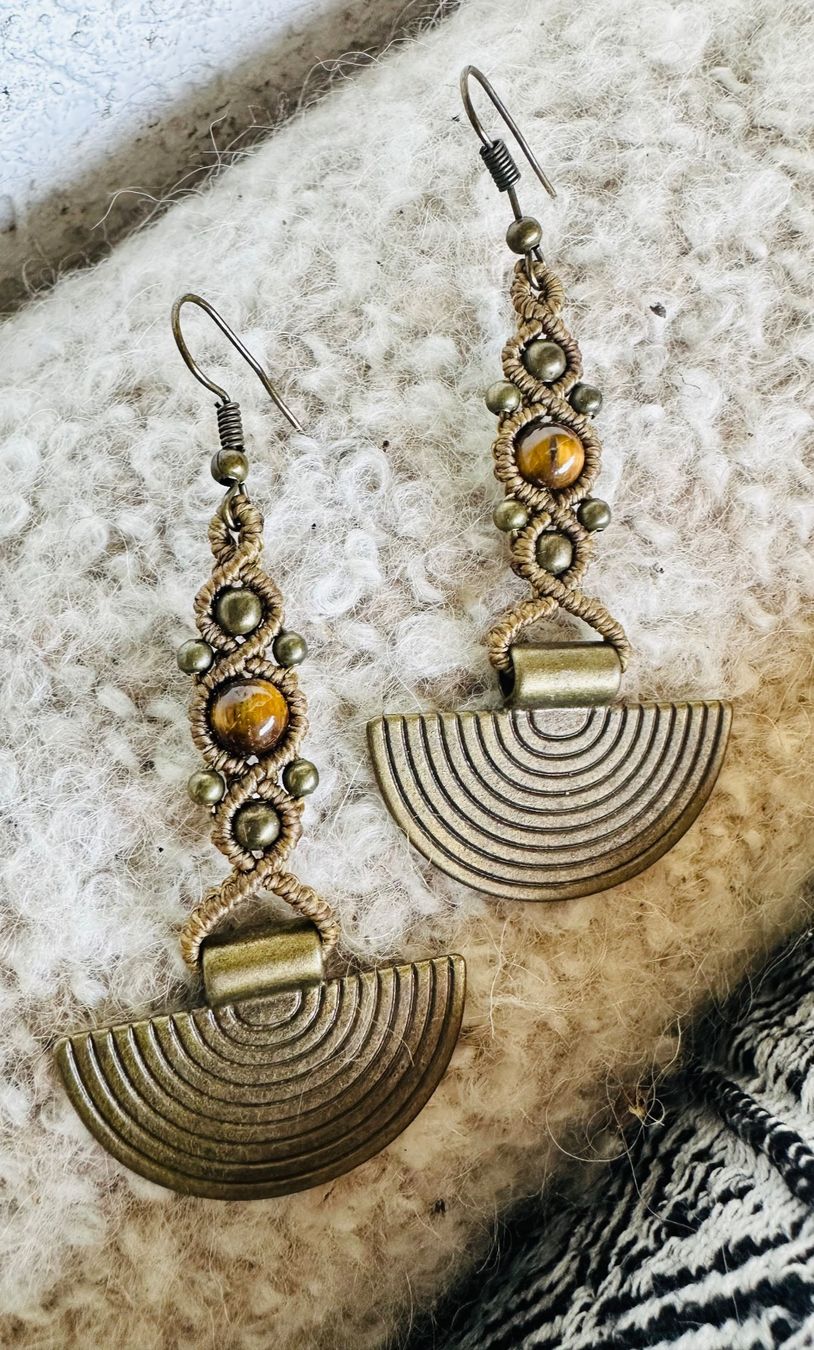 Boucles d'oreille: Makramee-Ohrringe aus Messing – Neuf (Voir description) à Muri AG par Shoshana5 1